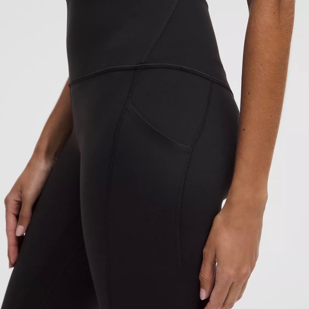 Lululemon Align high rise leggings - Picture 3 of 7